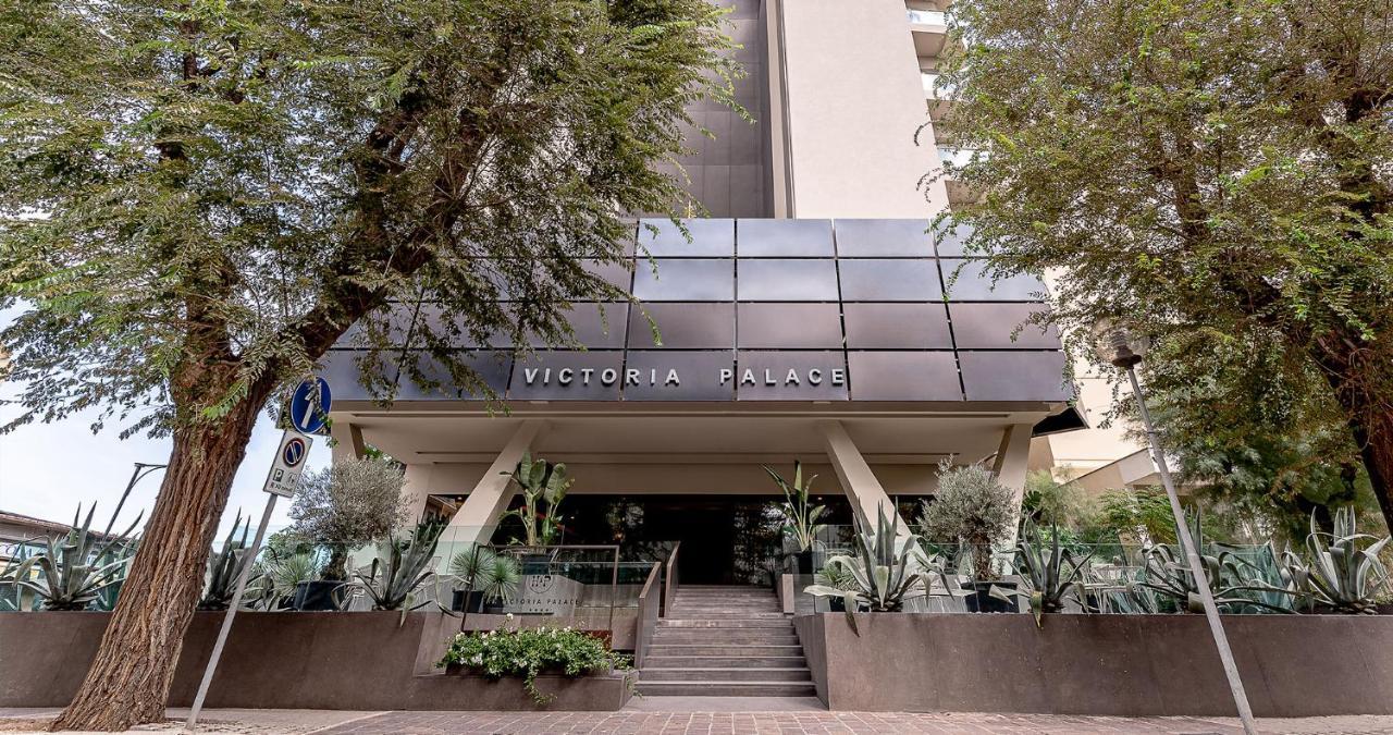 Victoria Palace Hotel كاتوليكا المظهر الخارجي الصورة